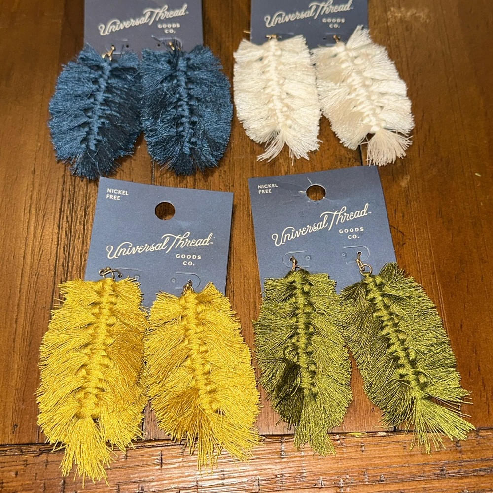 Universal Thread earrings variety of styles your choice of 1 pair - Picture 14 of 16